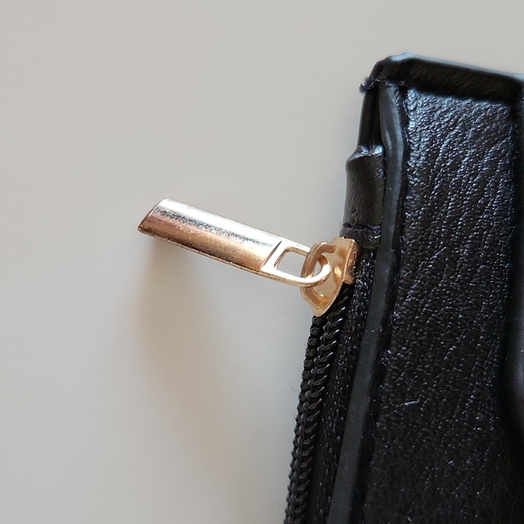 ID Wallet, black and gold - Picture 6 of 9